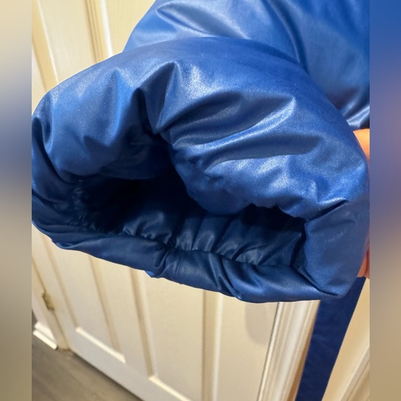 Bacon Pillow Collar asymmetrical puffer jacket Royal Blue L New with Tags - Picture 6 of 12